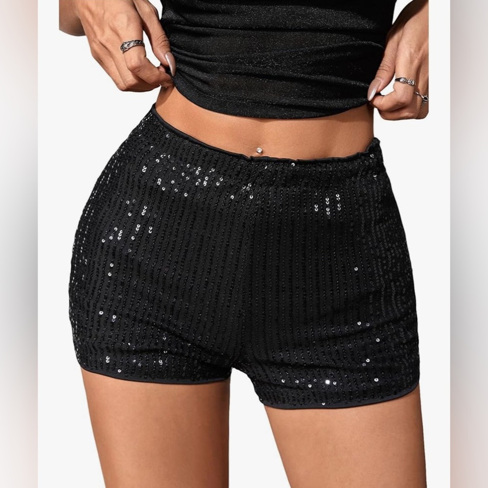 MakeMeChic Women's Y2K Party Elastic Waist Sequined Shorts- XL- BNWOT